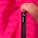 Karhu‎ Fuchsia Hooded Jacket size large bright pink hooded pocket warm up jacket Photo 1
