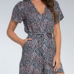 Elan NEW  Cotton Short Daisy Lightweight Romper Photo 0