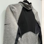 Nike  Pro Hyperwarm 1/4 Zip Pullover Athletic Jacket Women's XS Gray Sweater Photo 5