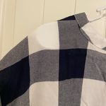 Liz Claiborne NEW women’s navy white checkered plaid cuffed sleeve V-neck blouse Photo 6