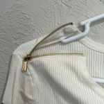 Ellen Tracy  Zipper Detail Ribbed Sweater Size Medium NWT Photo 2