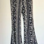 Floral Wide Flare Leg Black and White Women's Bohemian Leggings Photo 4