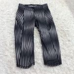 Ivy Park  Beyoncé Kaleidoscope Crop Low Rise Leggings Black‎ White Small Photo 1