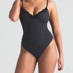 SKIMS NWT  FITS EVERYBODY LACE PUSH-UP BODYSUIT SMALL Photo 0