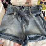 Elan  jean shorts with bow belt  Photo 0
