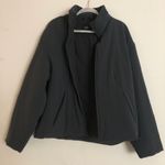 Alo Yoga  Stretch Woven Notable Jacket Anthracite M Photo 7