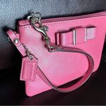 Coach Darcy bow wristlet with box & shopping bag included Pink Photo 1
