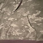 Athletic Works Men’s - hoodie sweatshirt - dark gray camo - very soft - XXL 20 - great condition, gently used, light wear. Kangaroo pocket. See pics for measurements. Smoke free home. Photo 2