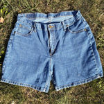 Wrangler Blues Denim Jean Shorts Women's Size 12 High Waist Classic Hem Blue Photo 0