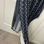 NWOT Women’s black white arrow patterned soft tshirt maxi stretch‎ dress medium Photo 3