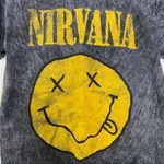 Nirvana  Smiley Face Graphic Band Tee T-Shirt size L Large Photo 2