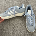 Adidas  Shoes Photo 0