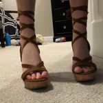 Guess Wedges Photo 3