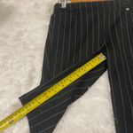 Shosho black pinstripe Bermuda shorts woman’s size small EUC Photo 4