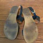 Black and Tan Sandals with Wavy Straps Sz8.5 Size 8.5 Photo 2