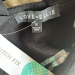 Love Ellie Mia Black V Photo 3