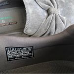 Skechers Gray Women's Slip-On Shoes with Bow Size 8.5 Photo 10