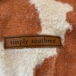 Simply Southern  Crew Neck Cow Patterned Long Sleeve Fluffy Sweater Size LARGE Photo 3
