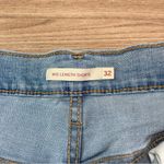 Levi Strauss & CO. Mid Length Stretchy Shorts Photo 6