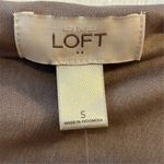 Loft  Women's Ruched Knee Length Dress Beige Cap Sleeve Size S Casual Photo 6