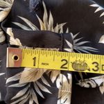 Cotton On Women’s Black Hawaiian Print Shorts Size XS Photo 5