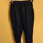 Lululemon Dance Studio Crop *25” joggers in True Navy Photo 3