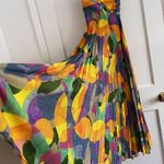 ASTR  the label-BLYTHE FLORAL PLISSE MIDI DRESS Photo 3