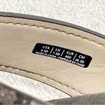 Spenco Orthotic Thong Sandals in Grey Shimmer Cheetah Print 9.5 Gray Photo 9