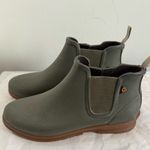 NWOB Sweetpea II Women’s Chelsea Dark Green Ankle Rain Boots Size 6 Photo 1