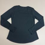 Athleta  Shirt Womens Small Green Chi Long Sleeve Athletic Workout Photo 2