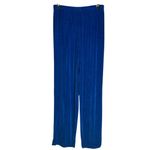 A Touch of Class Vintage USA Vibrant Blue Two Photo 10