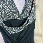 Body Central Medium Body Con Style Dress w/Halter Style Tie Around the Neck Photo 4