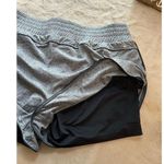Brooks  Women's Gray Running Shorts Size M 2-in-1 Activewear Gym Photo 8