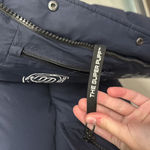 Aritzia  Shorty Super Puff Photo 3