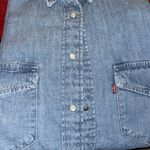 Levi's New  Premium the everyday shirt 
ICONIC WESTERN DENIM SHIRT‎ Photo 4