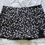 Nike Golf Skort Skirt Black Floral Stretch Womens Size XL Outdoor Soft Photo 0