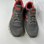 New Balance  Gray and orange Athletic Shoes 9 Fresh Foam Photo 3