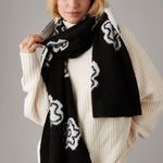 American Eagle NWT AE Oversized Flower Scarf Black/White Photo 0