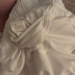 Lululemon  Hotty Hot 2.5" Shorts Lined High Rise Photo 4