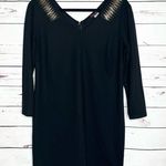 Mark. Black V Photo 8