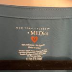 New York Laundry NWT Scrub Top Photo 1