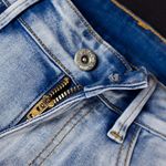 2xHP💝Women’s Embroidered High Rise Flared Jeans sz large Blue Photo 4