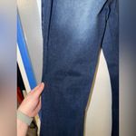 MATERNITY High Photo 3