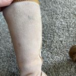 UGG  Women's Tan and Cream Boots Photo 4