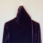 Only Hearts NYC | Velvet Full-Zip Hooded Lightweight Jacket in Burgundy Sz Small Photo 8