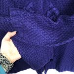 Oscar de la Renta Vintage  Purple Cashmere Plunge Neckline Sweater Size M Photo 4