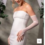 Cornelia James bridal gloves Photo 0