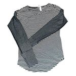 Lululemon  size 2 longsleeve top Photo 0