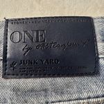 One Teaspoon One x Junkyard Distressed Denim Skirt in Blue Blossom Size 25 Photo 10