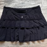 LULULEMON Women’s Size 6 Run PACE SETTER Sporty Skirt Skort BLACK Ruffle #92 Photo 0